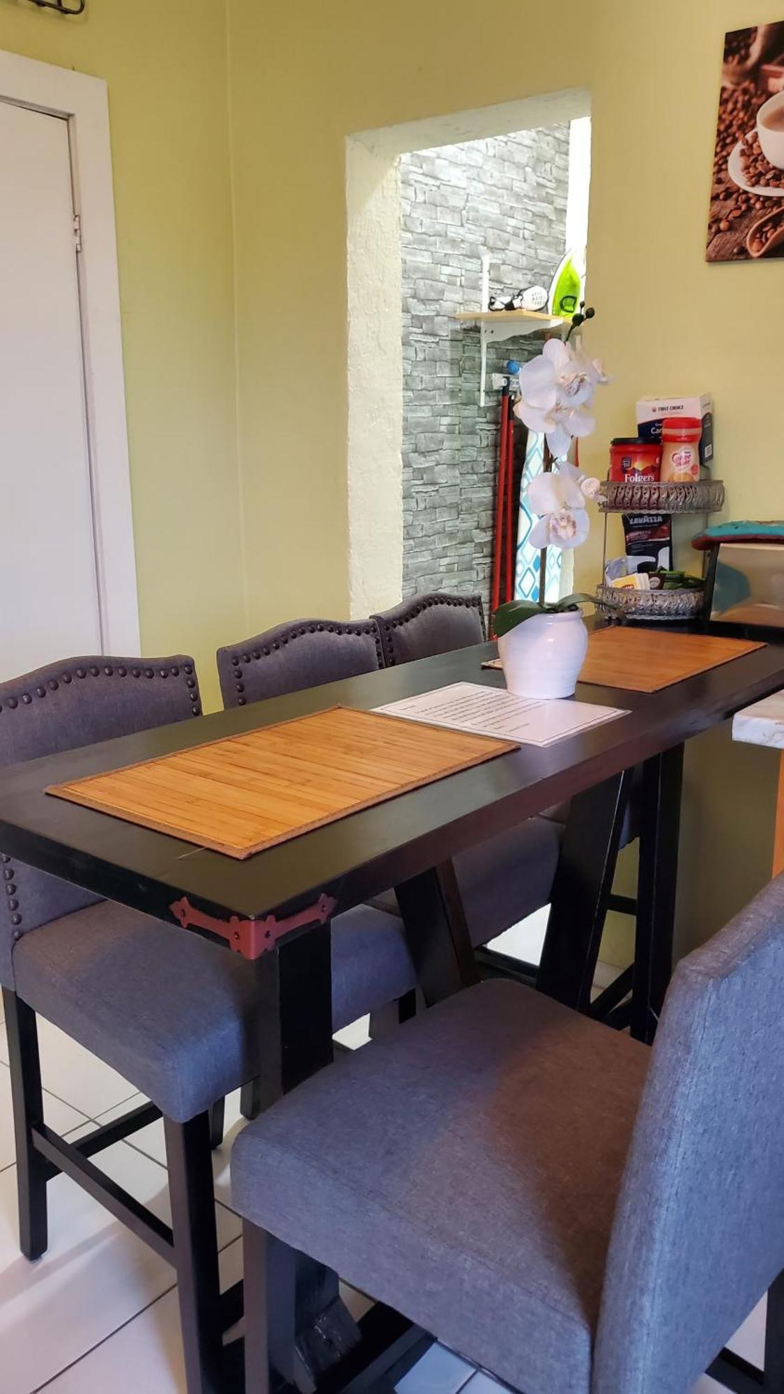 Eastwood Escape Hotell Nassau Eksteriør bilde