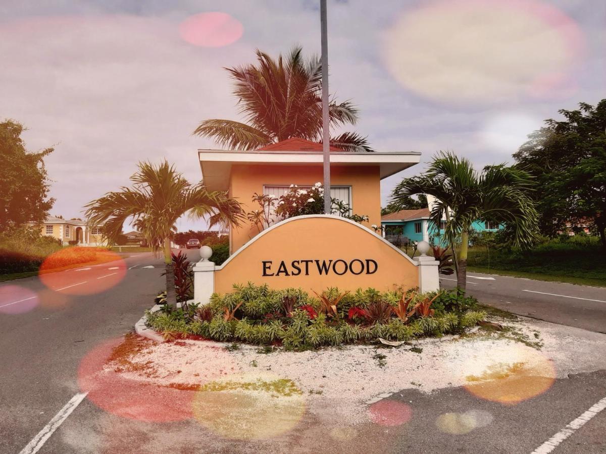 Eastwood Escape Hotell Nassau Eksteriør bilde